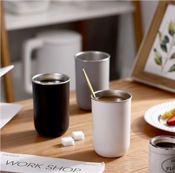 Quelle est la politique de retour du Small Tumbler 2 Pack?